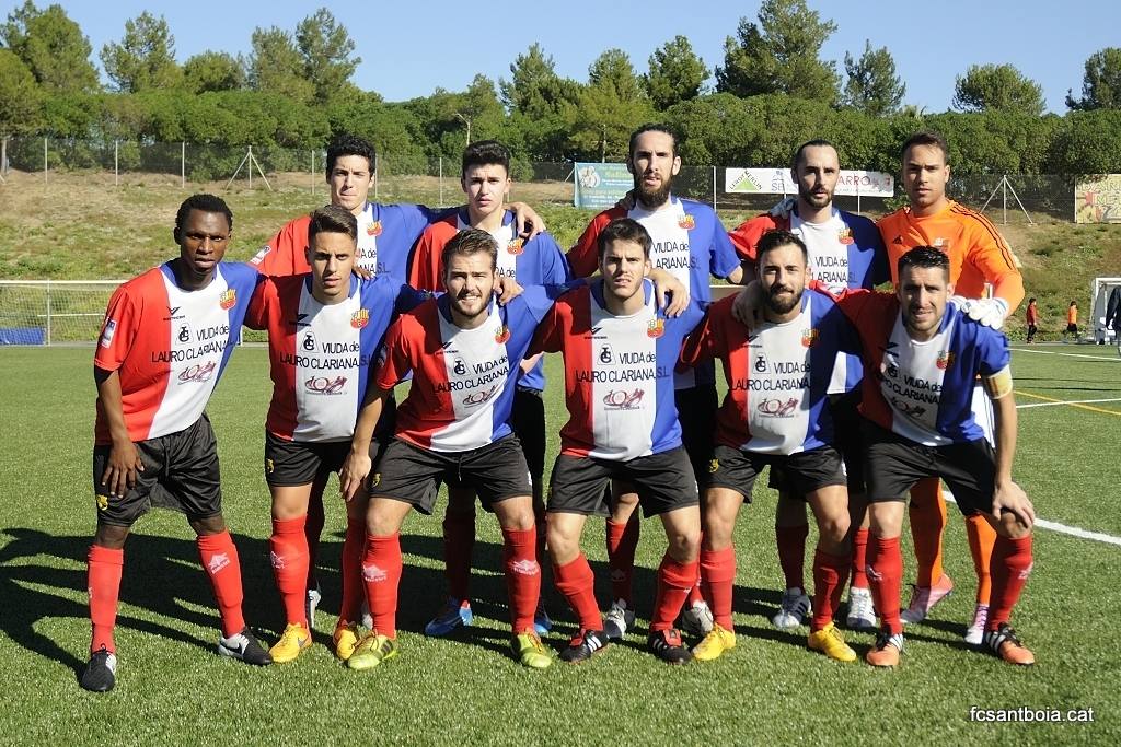 ESPORTS (FUTBOL): El Santboià va jugar amb la samarreta del Centenari en solidaritat amb el poble francès