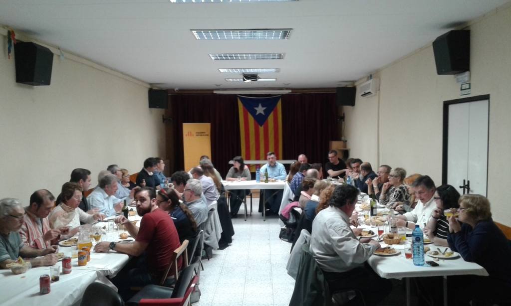 ERC Cornellà celebra el Sopar de la República amb Joan Puigcercós