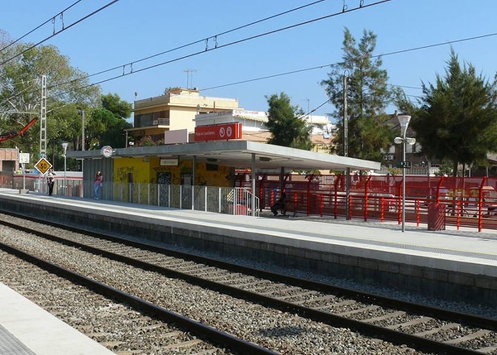 S’incrementa l'oferta de Rodalies a l'estació de Platja de Castelldefels