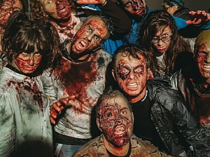 Els zombis, protagonistes en una nit de por