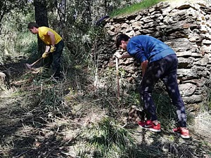 Amb el projecte de recuperació d’antics camins i corriols, els estelladors torrellencs volen fer extensiva la seva estima pel bosc i animar a la ciutadania a prendre consciència i tenir cura de la natura i l’entorn
