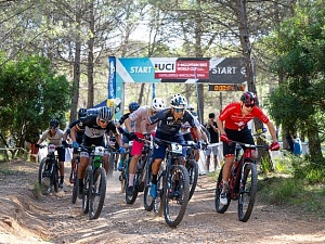 Torna l'espectacle del ciclisme a Castelldefels