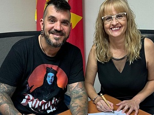 El cartipàs municipal de l’Ajuntament de Sant Climent de Llobregat comptarà amb un nou regidor, després de l’acord de govern assolit pels grups de Junts i Esquerra Republicana de Catalunya (ERC)
