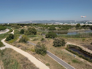 el Passeig Marítim d’El Prat de Llobregat de Jansana, de la Villa, de Paauw, arquitectes