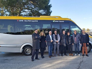 El  bus urbà de Cervelló amplia l'horari de servei