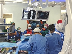 Instant de l'operació de la pacient