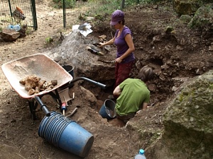 Els resultats d’aquestes excavacions s’han publicat a la revista Journal of Field Archaeology 