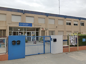 Escola Suris, al barri de la Fontsanta-Fatjó de Cornellà de Llobregat