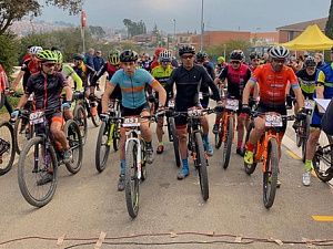  El club Trèvol-Bikesports va preparar un any més un circuit exigent per la muntanya de Sant Antoni del municipi baixllobregatí