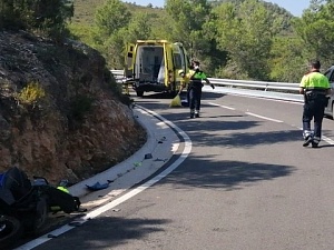 Segons ha informat el Servei Català de Trànsit (SCT), l'accident va passar al voltant de les 15.11 hores