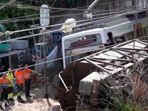 El tren de mercaderies que va descarrilar al maig a l'altura de Sant Boi de Llobregat i contra el qual va xocar un altre comboi de passatgers, causant la mort del seu maquinista, circulava per sobre dels 30 quilòmetres per hora