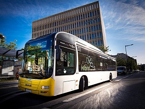 Amb l'inici del període lectiu el proper dilluns, la xarxa de transport públic de l'àrea de Barcelona s'ha preparat per a un augment de la demanda amb l'entrada en servei del 100% de l'oferta disponible