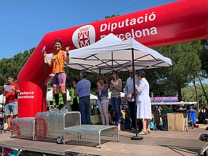 Els participants ha col·laborat també amb la Creu Roja del Baix Llobregat Nord donant un quilogram d’aliments en el moment de fer la inscripció
