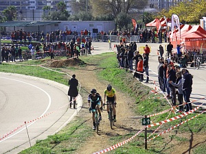 Espectacular prova al Parc Ciclista del Llobregat de Sant Joan Despí