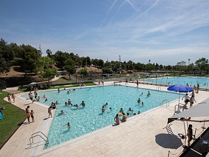Les noves piscines d'estiu de La Muntanyeta han obert les portes al públic aquest cap de setmana
