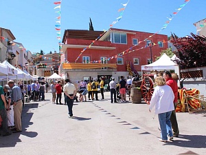 L’activitat es concentrarà a l’entorn de la plaça del poble baixllobregatí